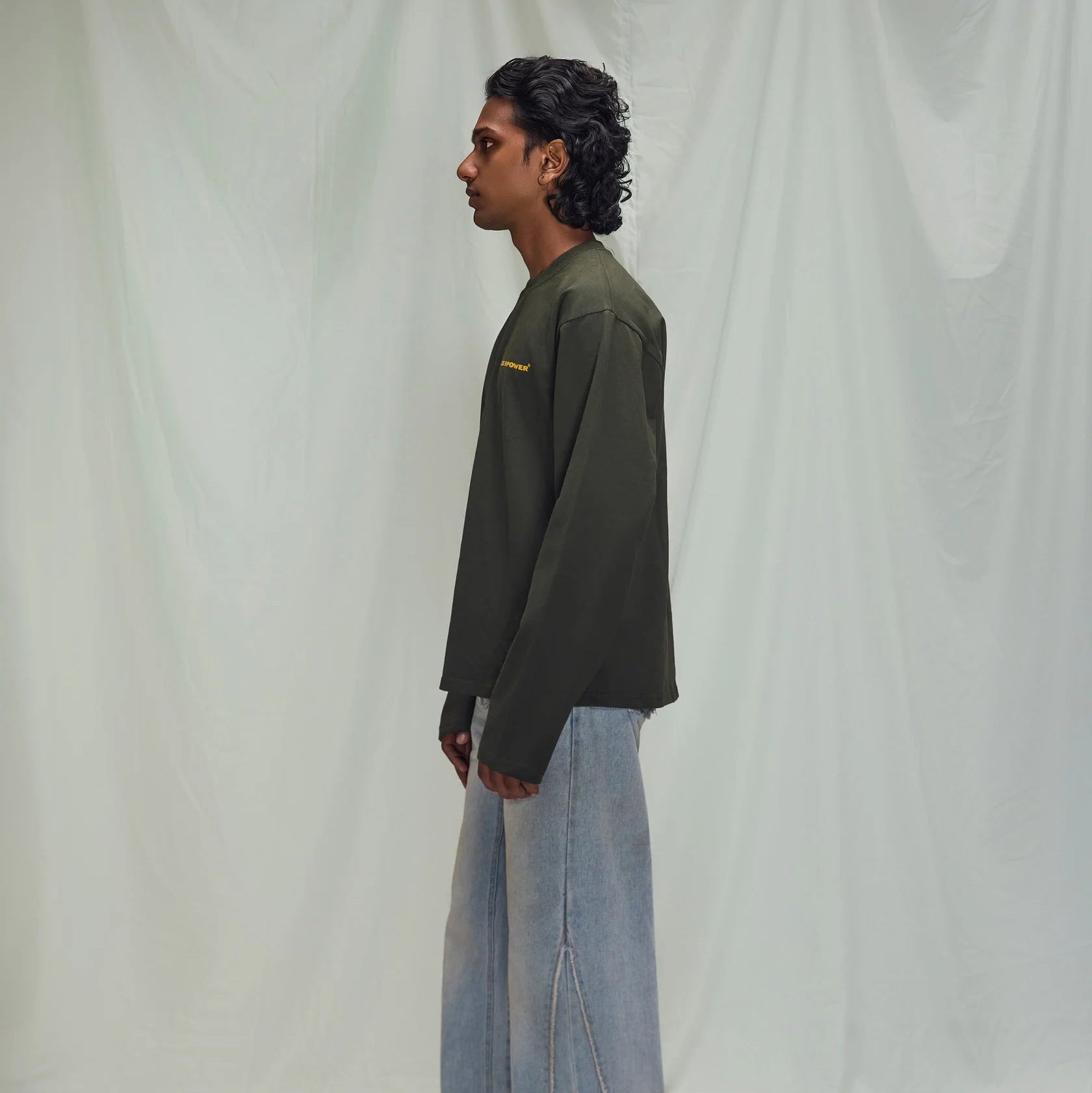 FULL SLEEVE T-SHIRT IN OLIVE GREEN