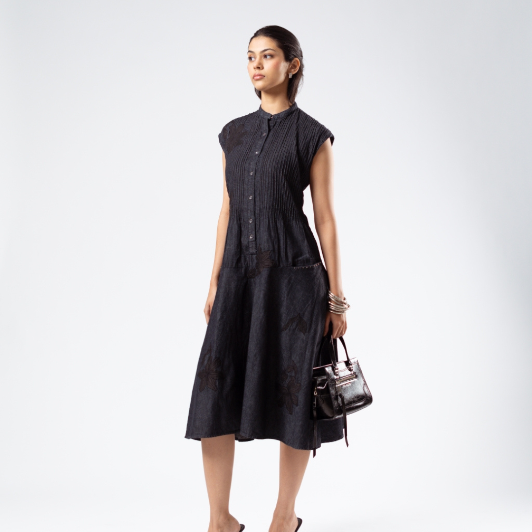 PLEATED MIDI DRESS