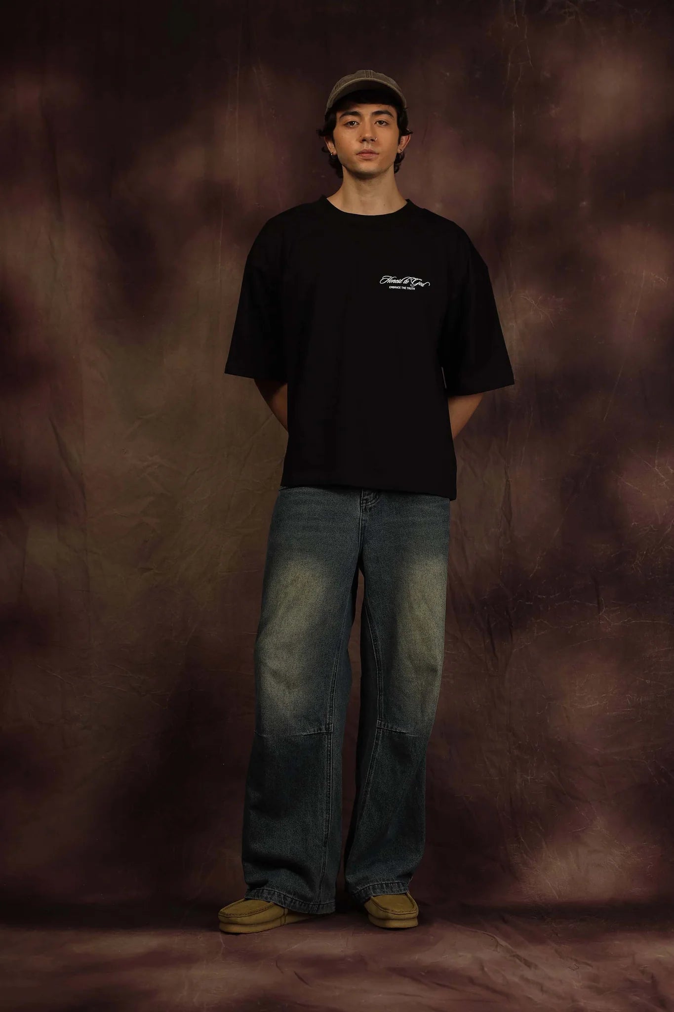 BLACK LUTYENS BOX FIT TEE