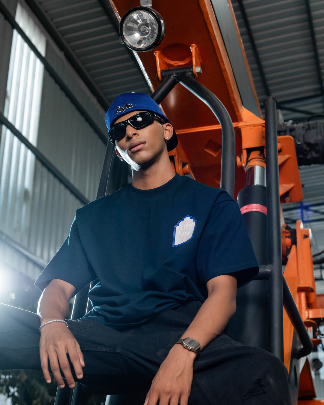 MIDNIGHT LADY SMOKE TEE