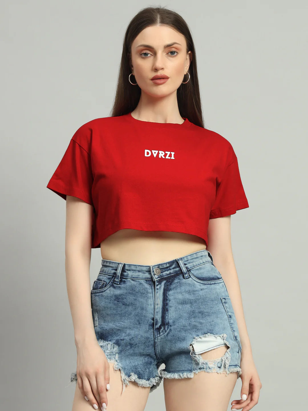 Red cropped T-shirt with DVRZI chest logo, crew neck, short sleeves