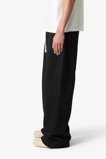 SIGNATURE BLACK WIDE LEG BAGGY SWEATPANTS