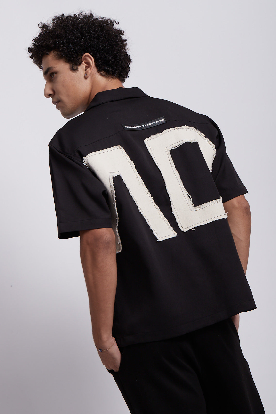 EDITABLE SHIRT - BLACK