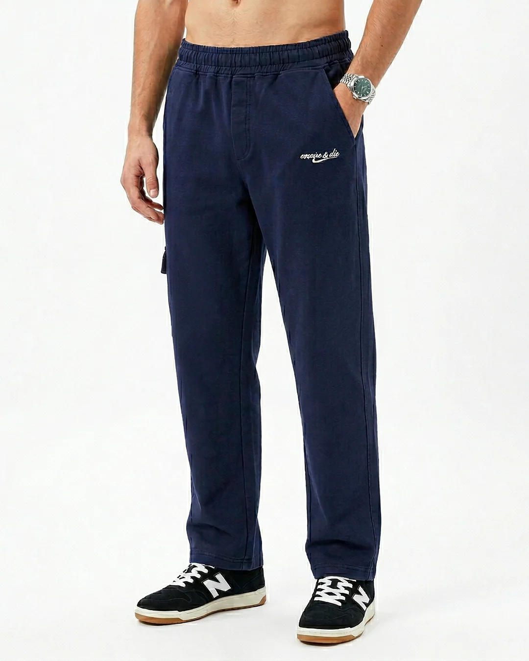 LAST ESCAPE SWEATPANTS (NAVY BLUE)