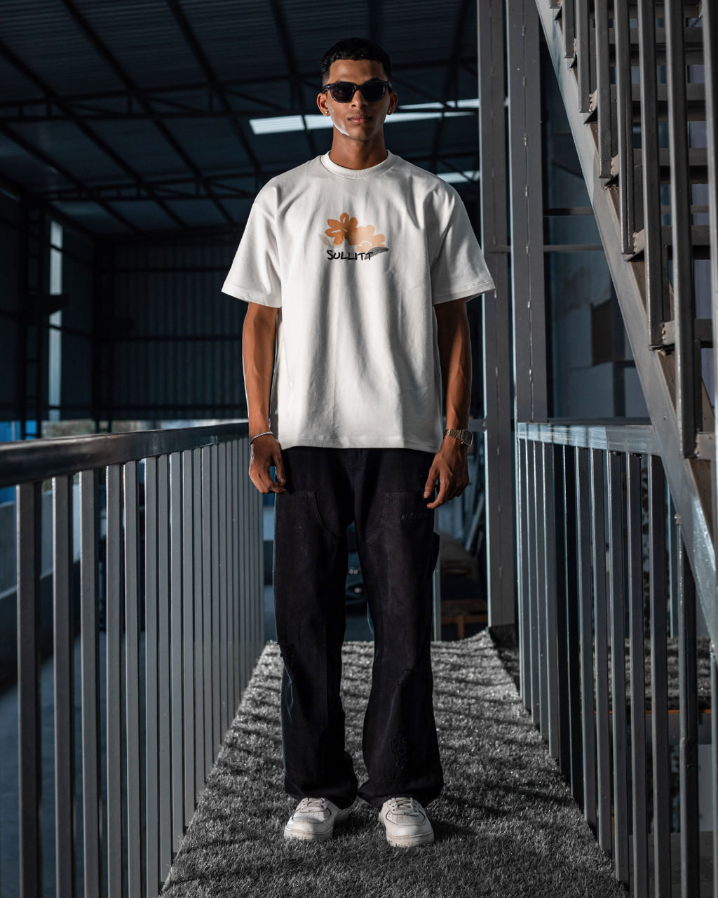 KISS OF NECTAR TEE