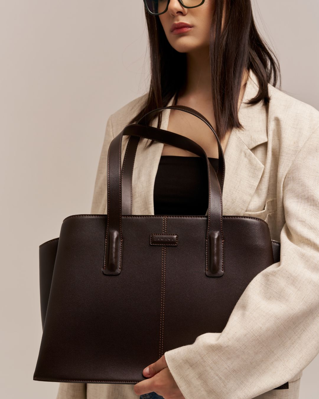 SHE MEANS BUSINESS - DARK BROWN