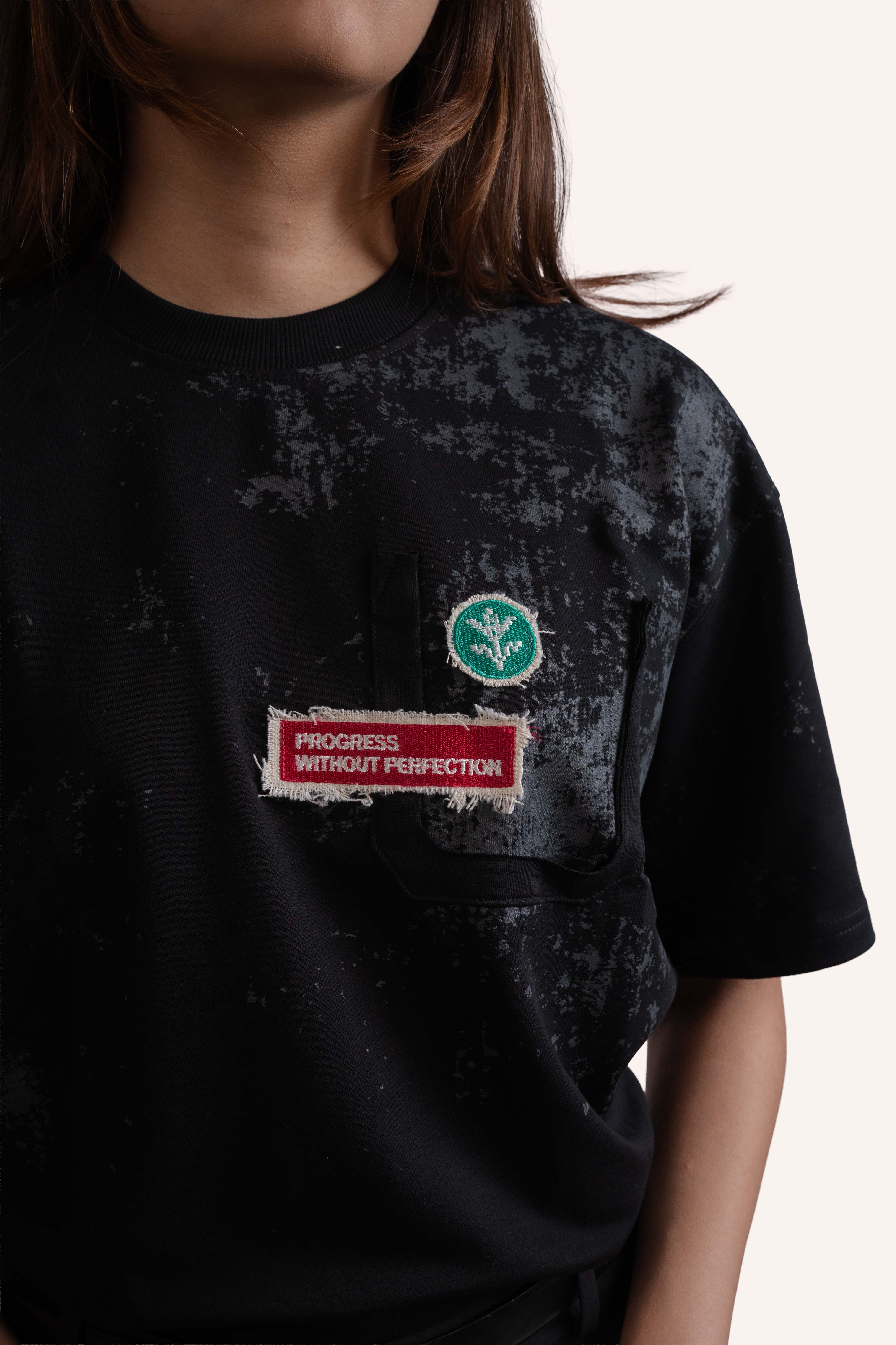 DRO WOVEN PROGRESS TEE - CHARCOAL