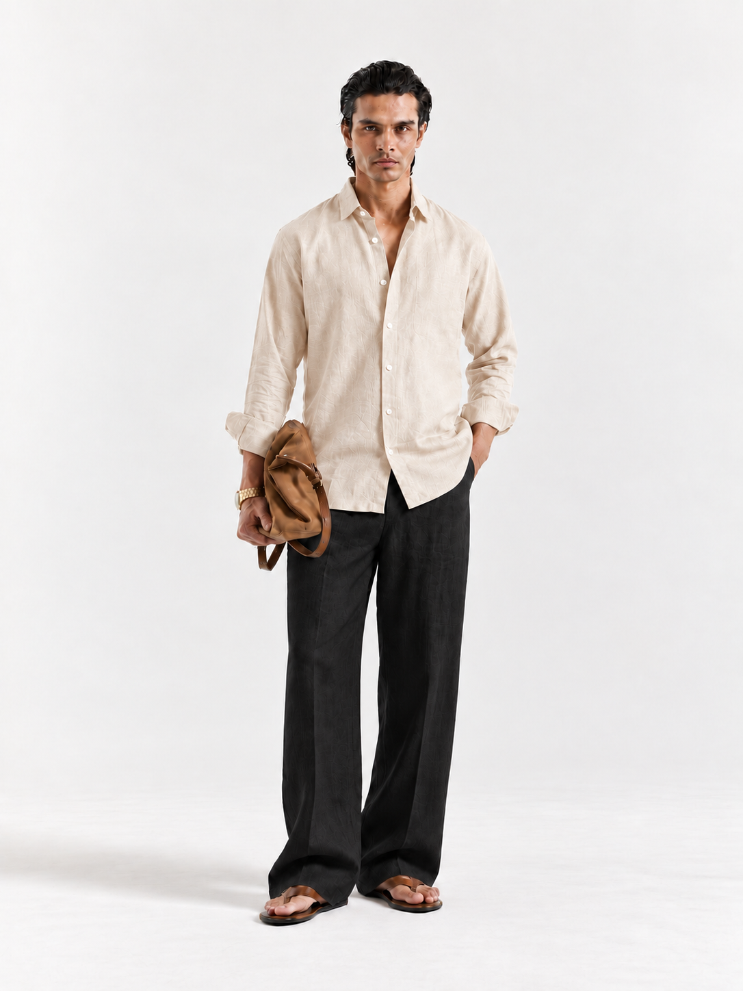 Off-White Irish linen button-up shirt with long sleeves and pointed collar
