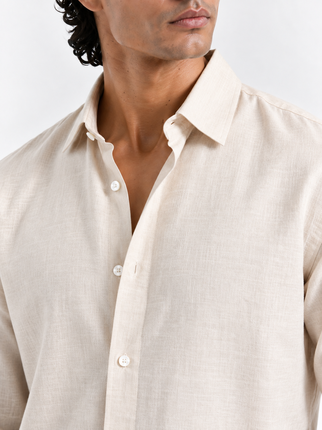 Off-White Irish linen shirt close-up: pointed collar and button placket