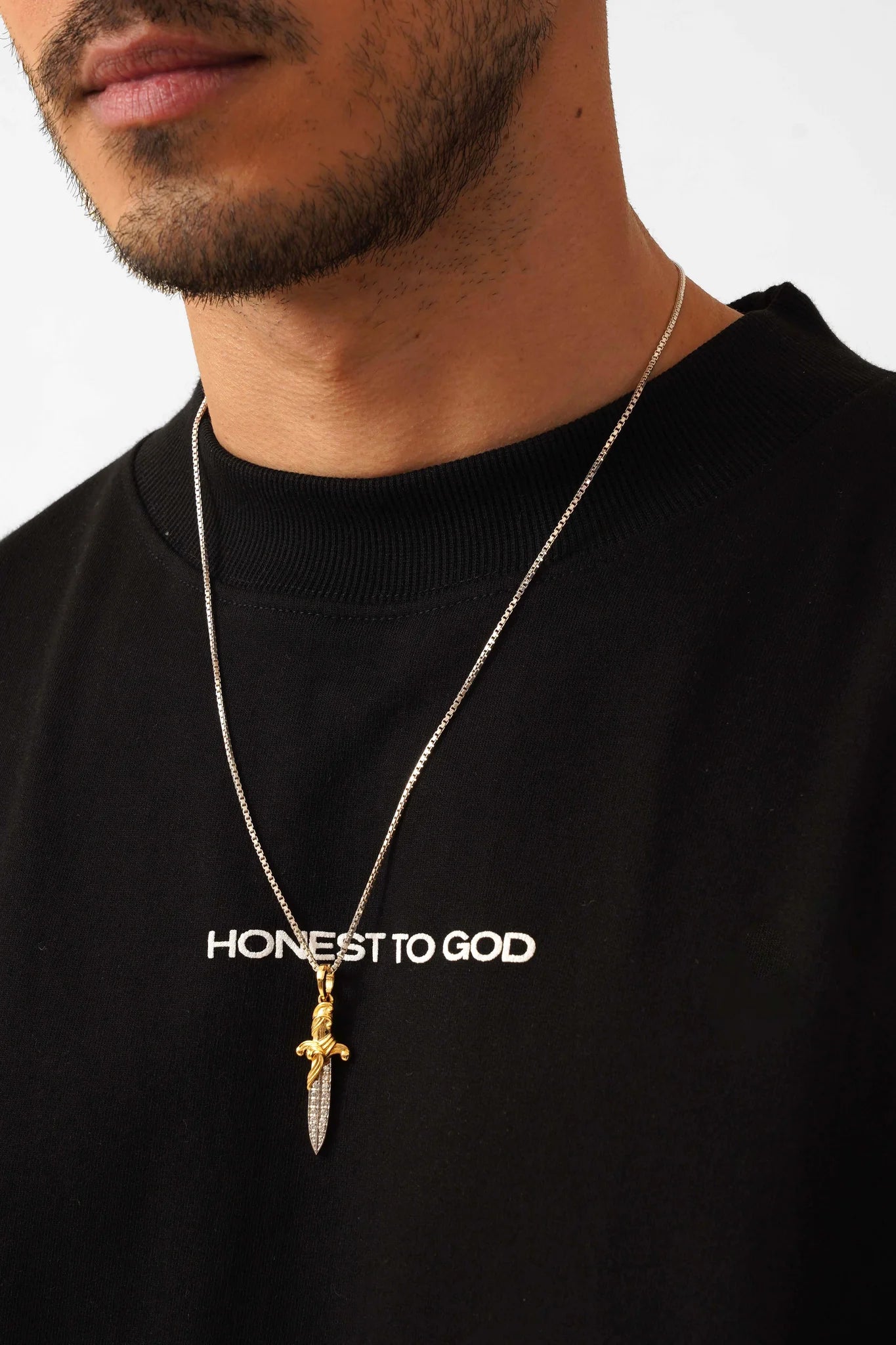 BLACK BOX FIT TEE