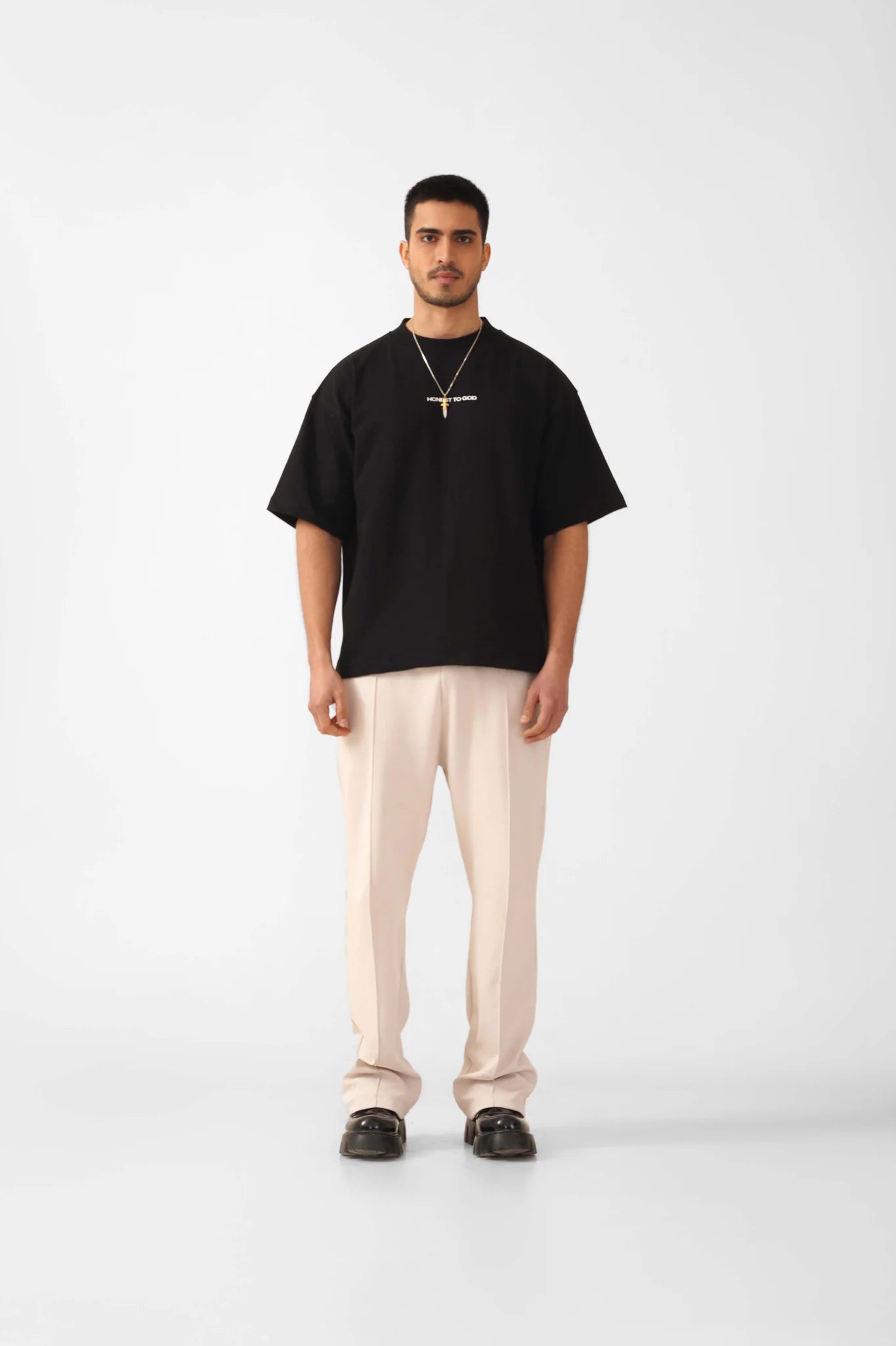 BLACK BOX FIT TEE
