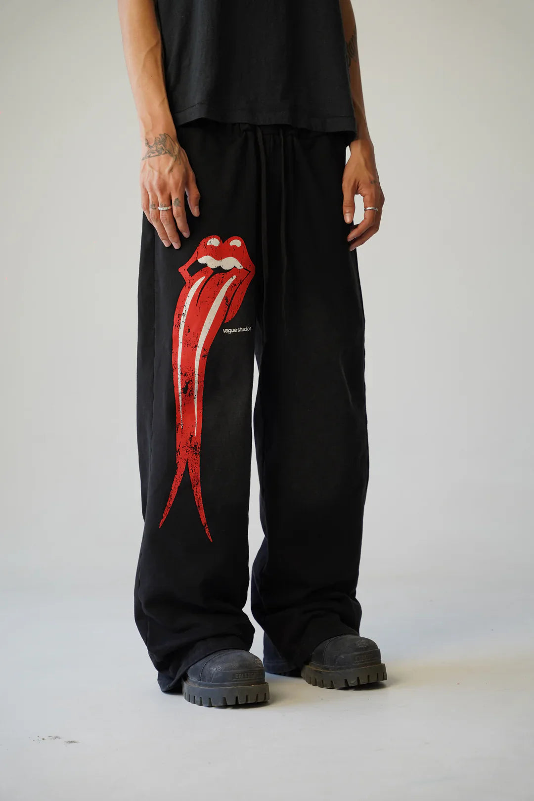 VENOM LIP PANTS