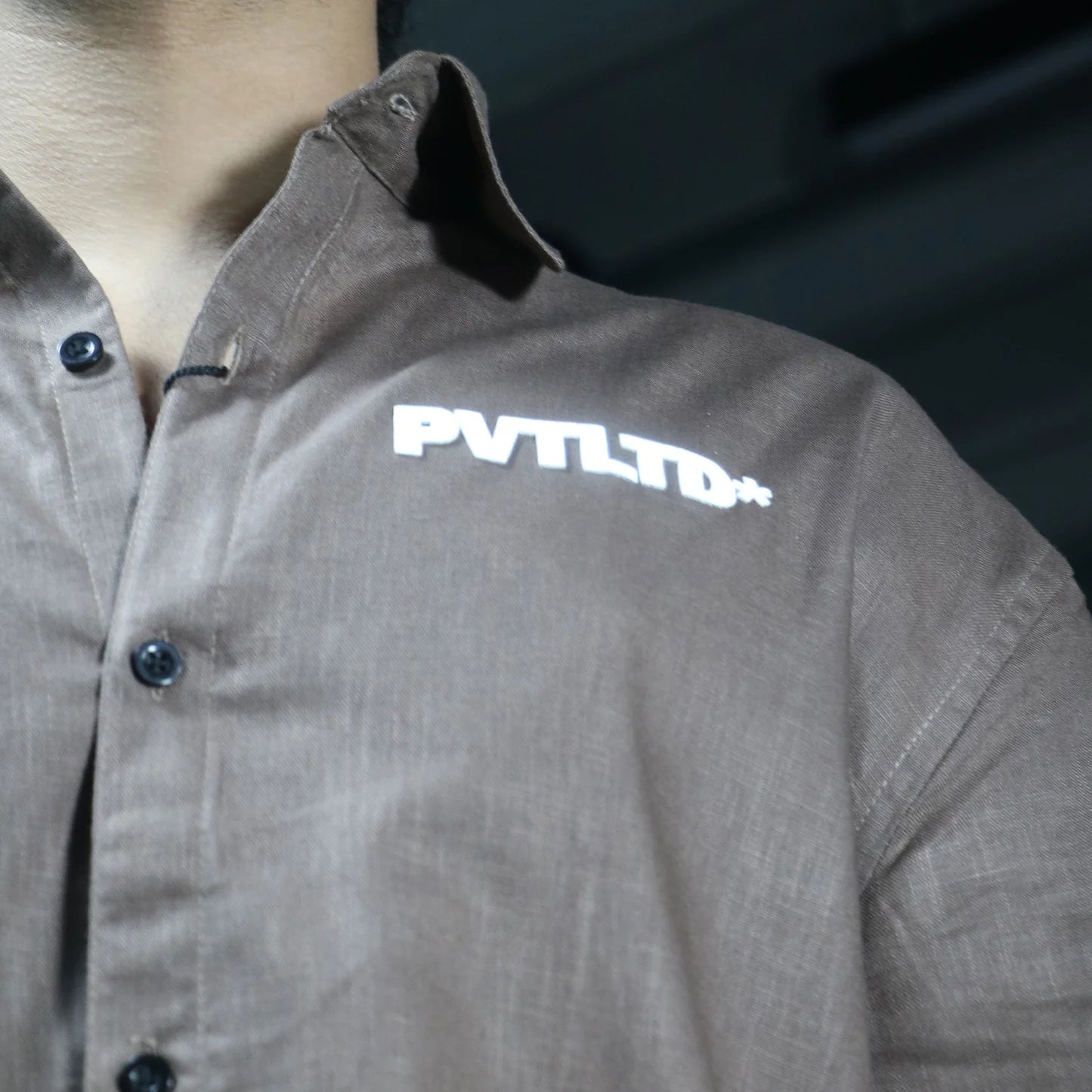 BROWN LINEN SHIRT