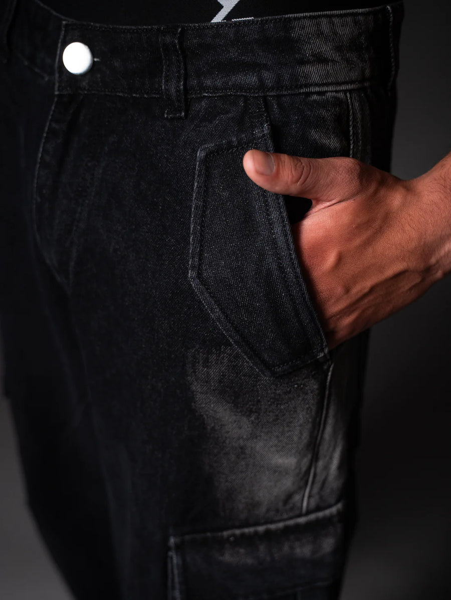 RUGGED BLACK BAGGY DENIM