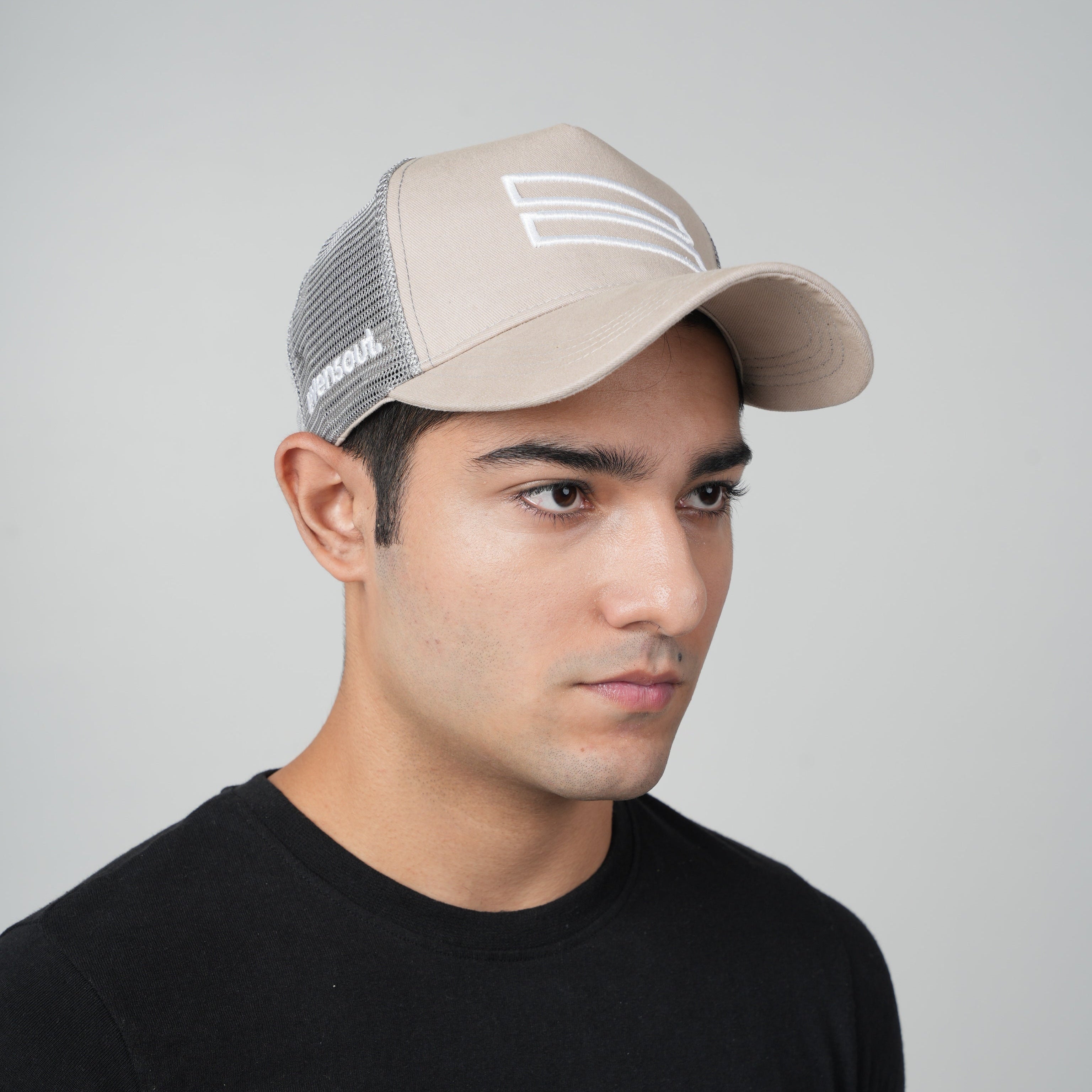 YELLOW TRUCKER CAP