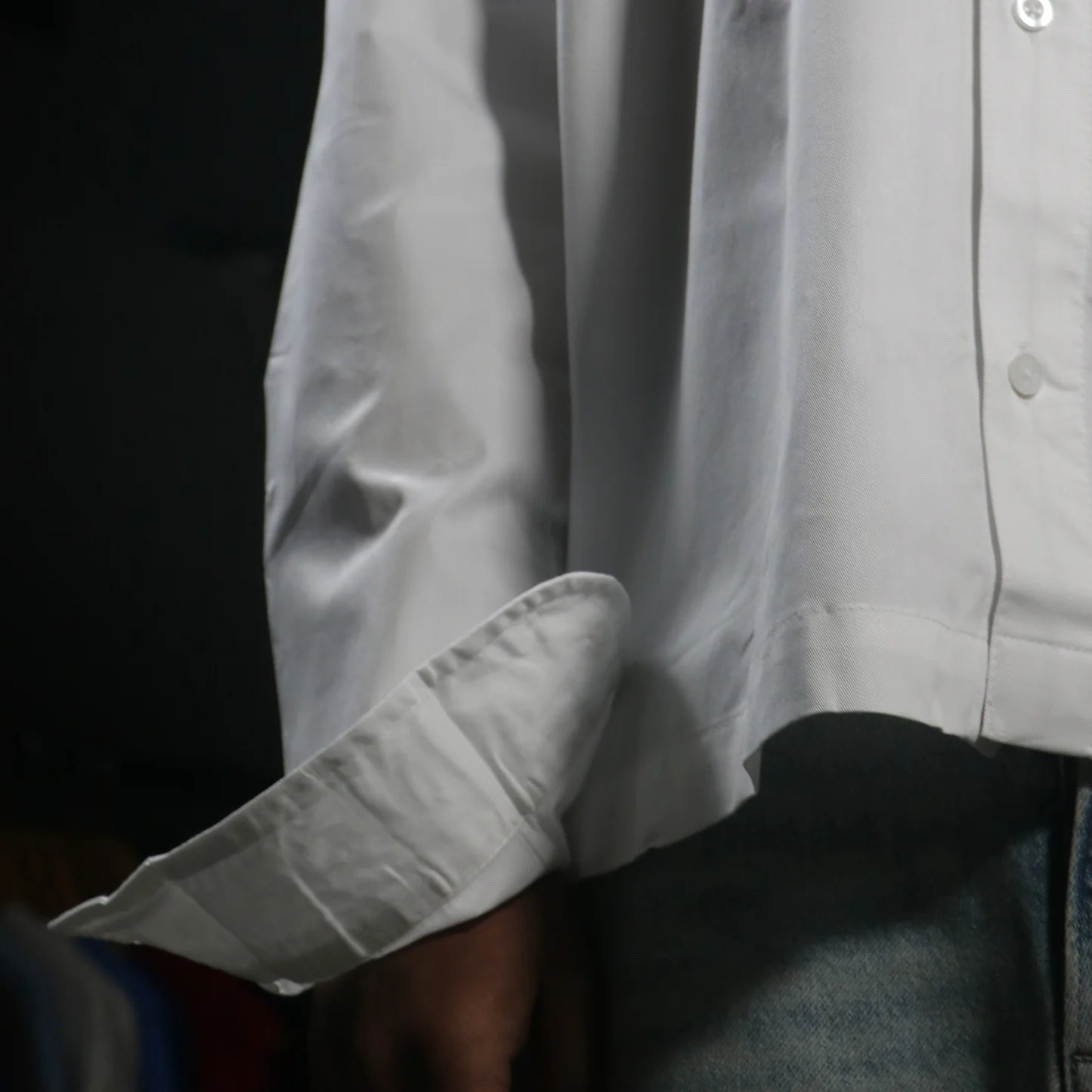 CLASSIC WHITE BOXY SHIRT