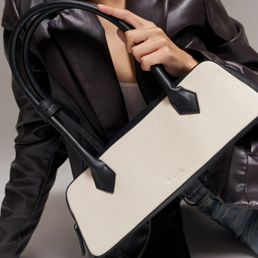 THE BAGUETTE - WHITE & BLACK