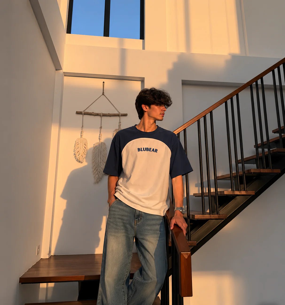 Oversized raglan tee with BLUBEAR logo, navy sleeves and white body