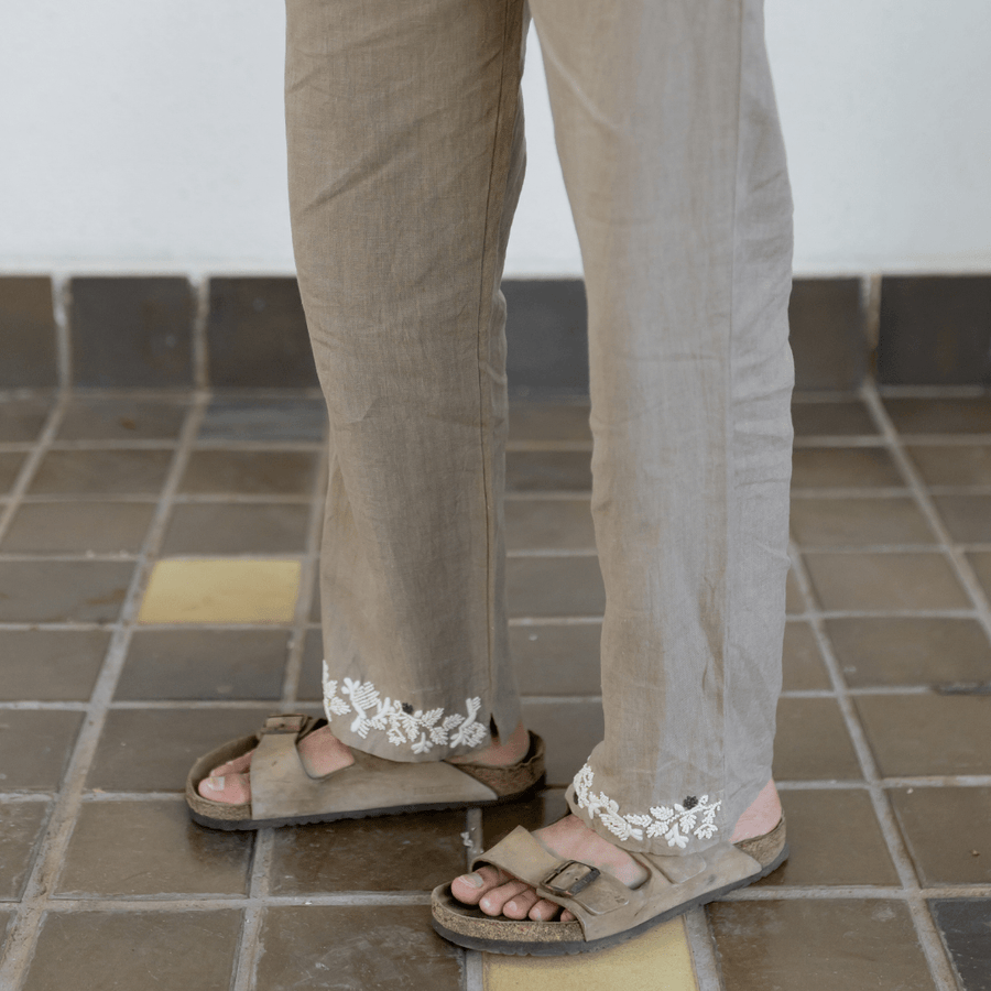 ECRU EMBROIDERED TROUSERS