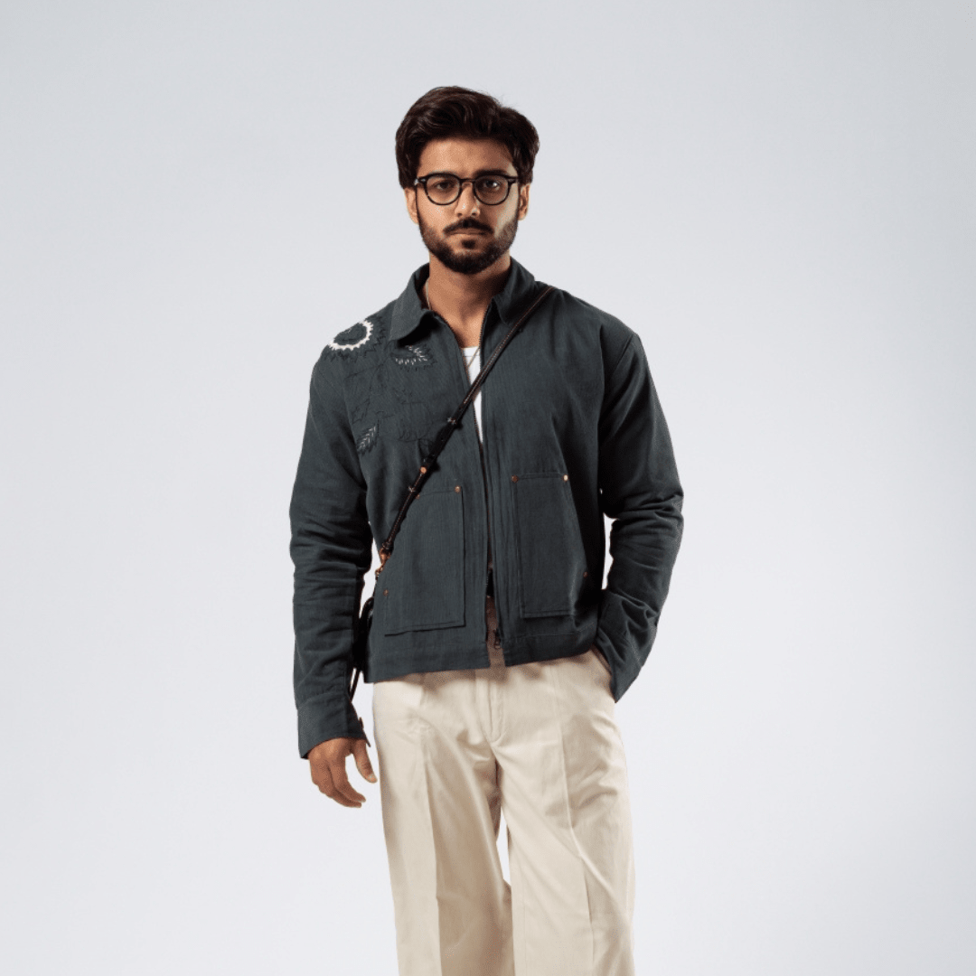 Dark green field jacket with stand collar, button placket, chest pocket