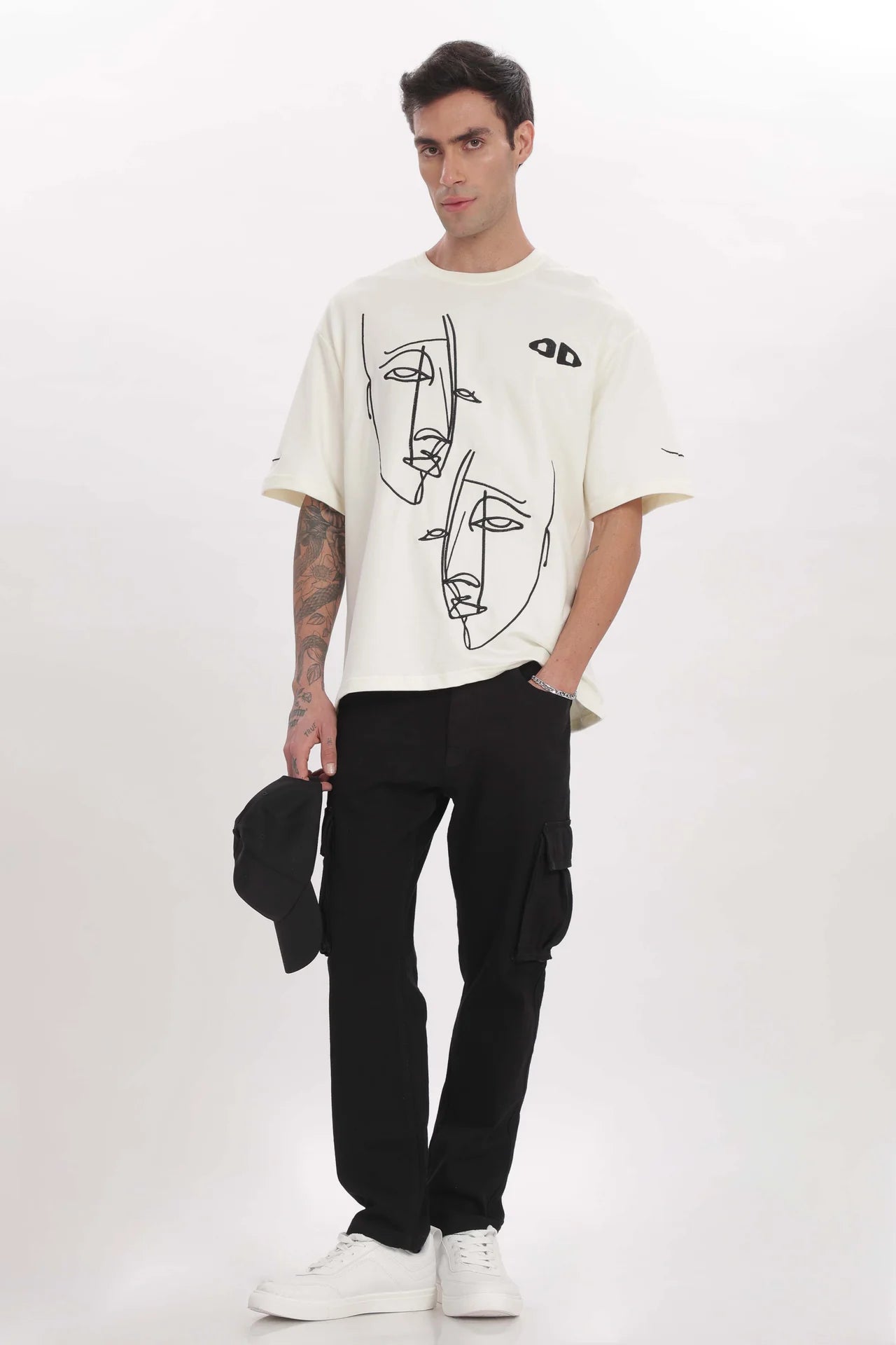 FRAGMENTED FACES TEE