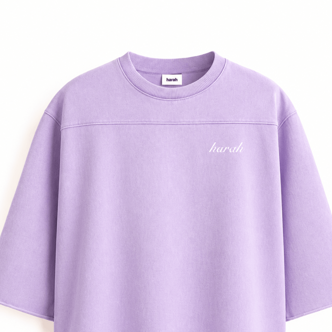 Lavender oversized boxy T-shirt, crew neck, short sleeves, front cursive 'harah'