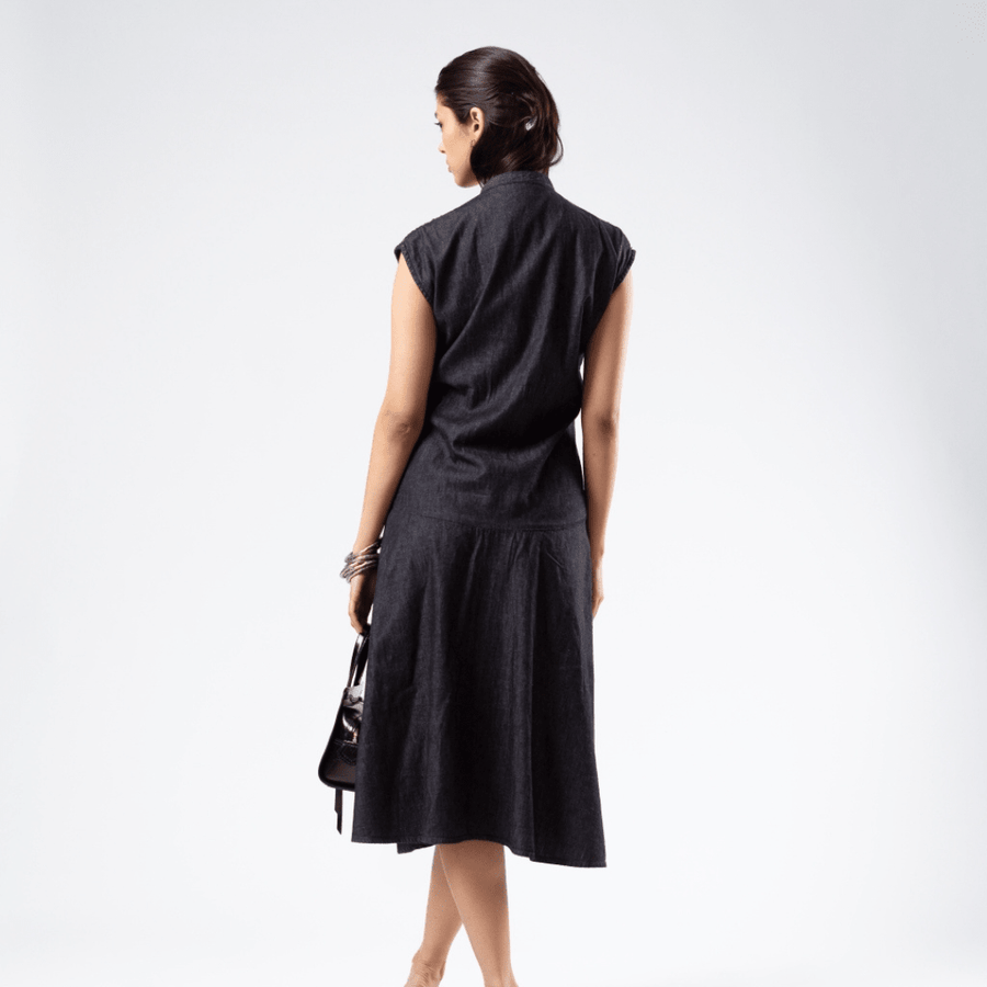 PLEATED MIDI DRESS