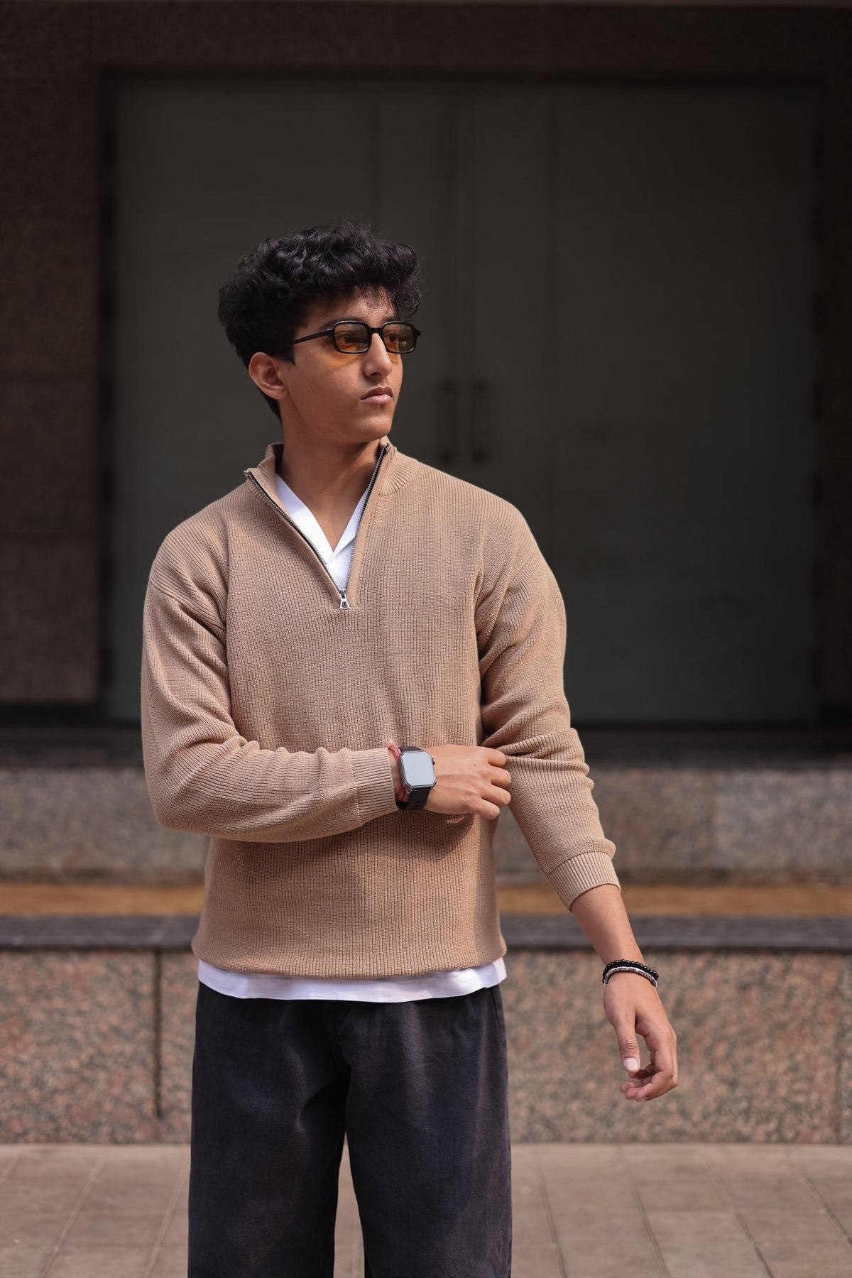 Beige knit quarter-zip sweater, long sleeves, half-zip collar