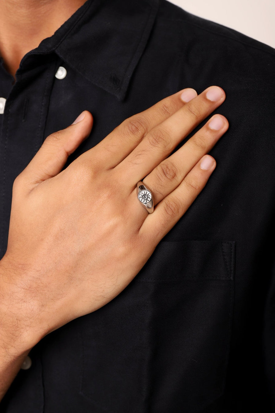 SIGNET RING