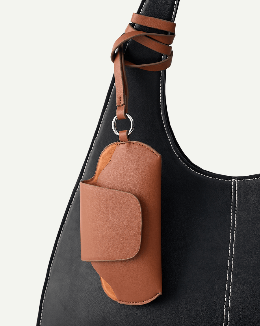 SUNGLASS HOLDER - TAN
