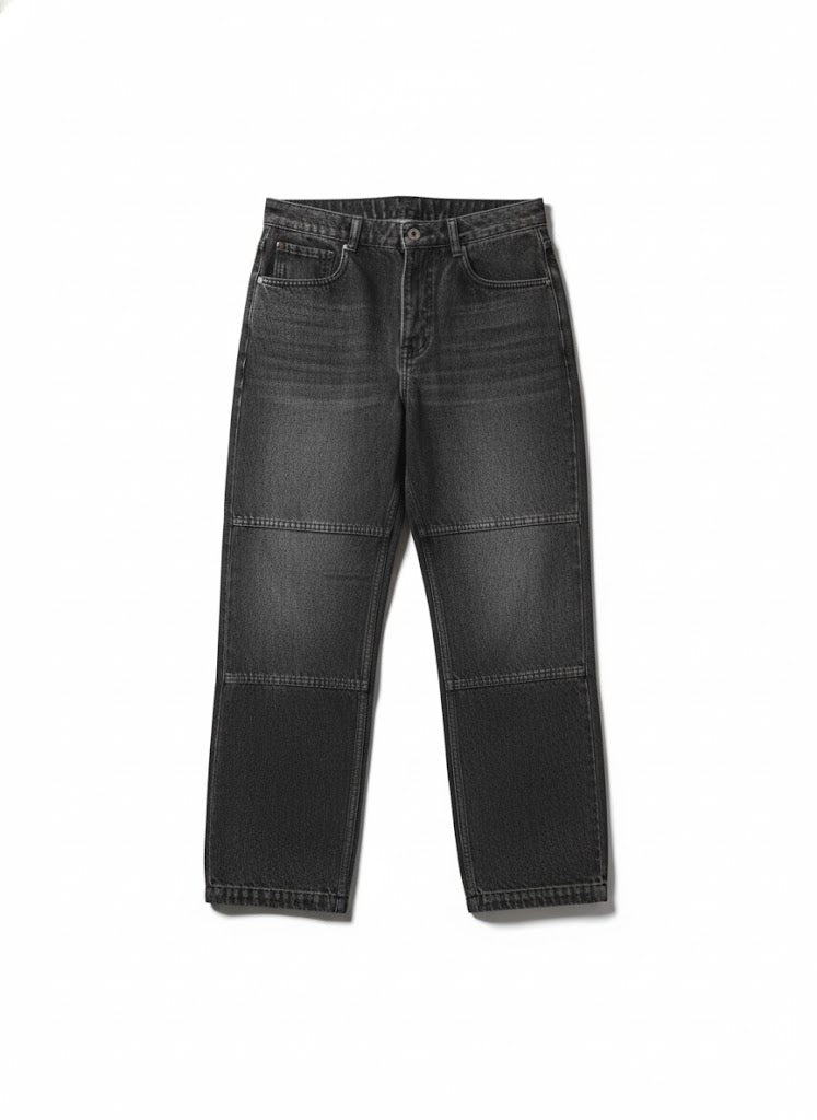 LOOSE FIT JEANS WITH KNEE PANEL DETAIL